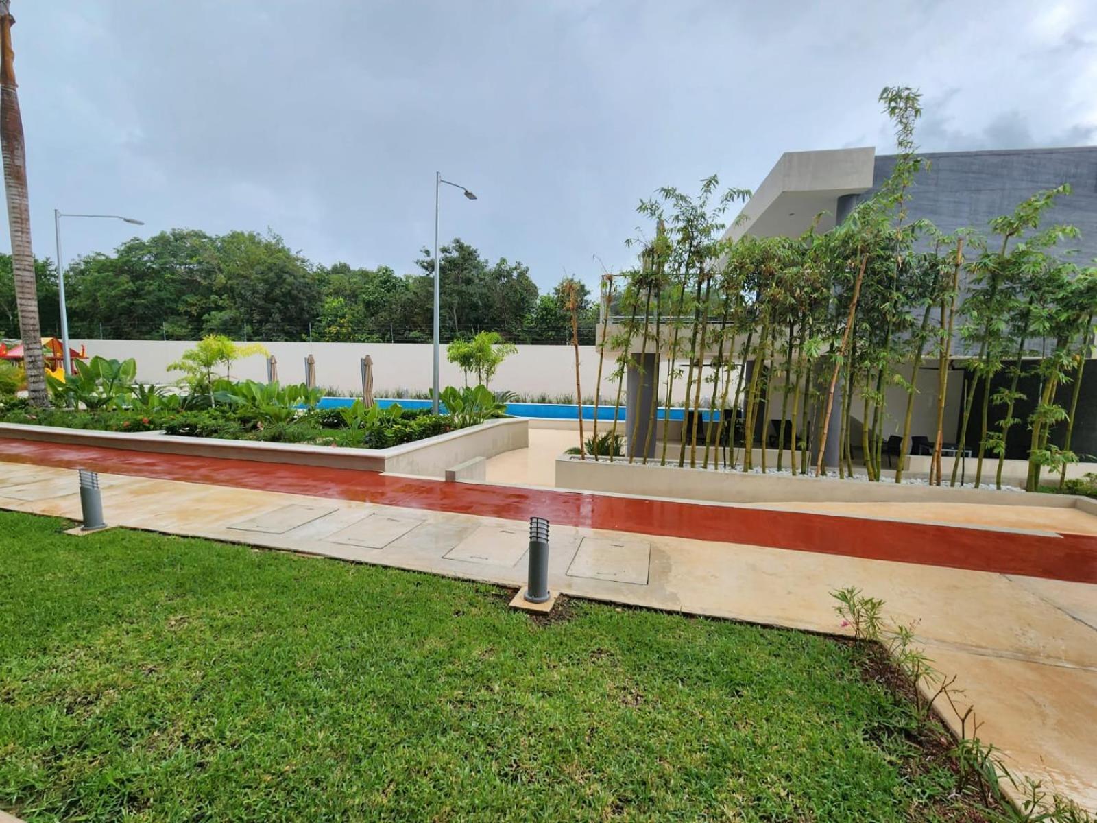 Astoria Gated Apartment Cancun